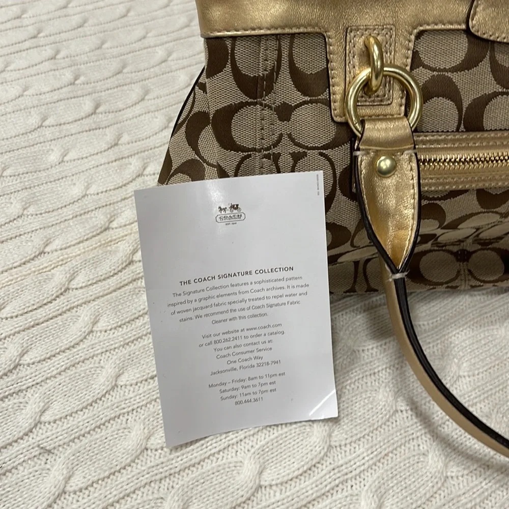 Coach Purse Signature Print/Gold